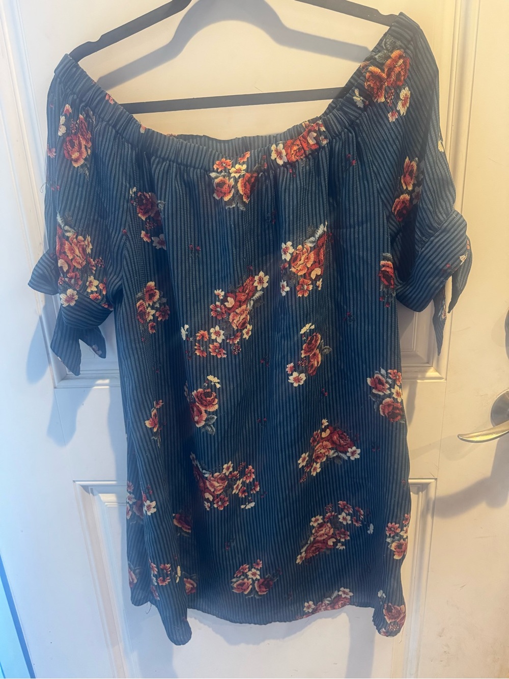 Haute Monde Teal Off-Shoulder Floral Tie-Sleeve Tunic - Picture 2 of 6